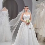 TVC747 Váy Cưới Làm Lễ, Tùng Nhỏ, Ren, Voan Nhẹ Nhàng