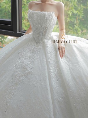 TVC703 Váy Cưới Làm Lễ, Đầm Cưới Đi Tiệc, Xếp Ly, Cúp Ngực, Hoa 3D