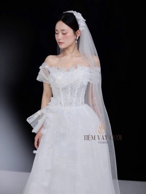 TVC800 Váy Cưới Đi Bàn, Đầm Cưới Đi Bàn, Bệt Vai Ngang, Xếp Ly, Dáng Xòe