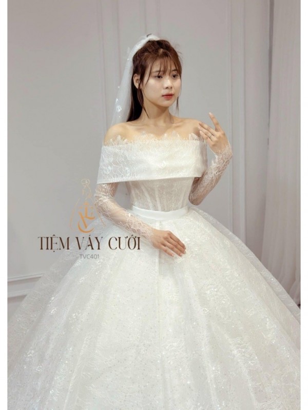 TVC401 Đầm Cưới Cô Dâu, Váy Tiệc Cưới Cao Cấp, Voan, Hoạ Tiết Hoa 3D Cúp Ngực, Váy Cưới Thiết Kế