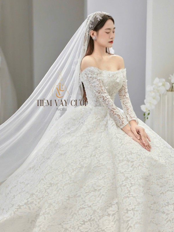 TVC700 Váy Cưới Làm Lễ, Đầm Cưới Làm Lễ, Cúp Ngực, Dài Tay
