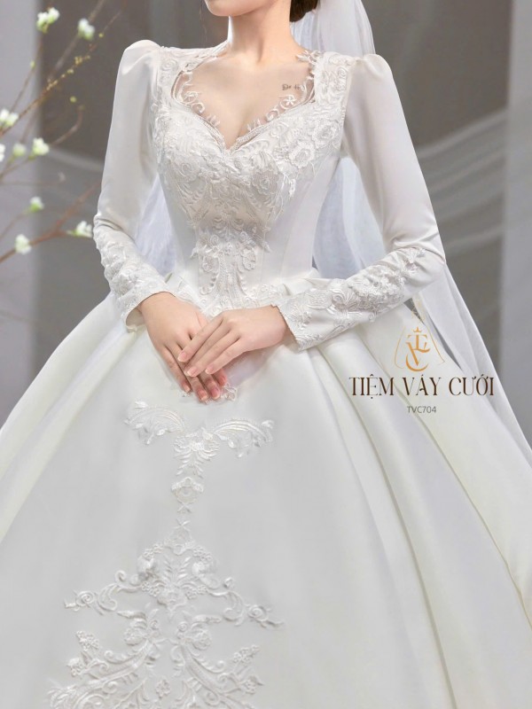 TVC704 Váy Cưới Làm Lễ, Đầm Tiệc Cao Cấp, Voan, Dài Tay, Xếp Ly