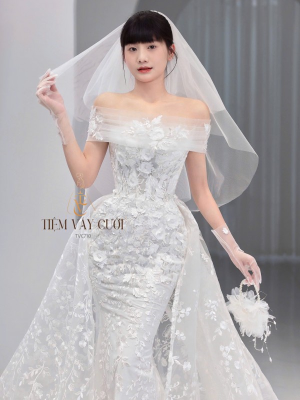 TVC710 Váy Cưới Đi Bàn, Đầm Cưới Đuôi Cá, Cúp Ngực, Hoạ Tiết, Tà Dài