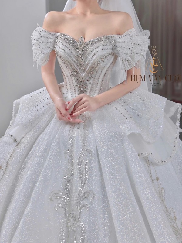 TVC717 Váy Cưới Làm Lễ, Đầm Cưới Đi Tiệc, Cúp Ngực, Tùng Bồng