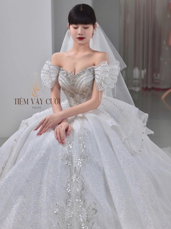 TVC717 Váy Cưới Làm Lễ, Đầm Cưới Đi Tiệc, Cúp Ngực, Tùng Bồng