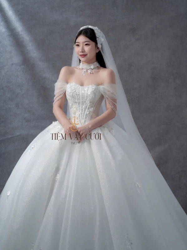 TVC739 Váy Cưới Làm Lễ, Đầm Cưới Đi Tiệc, Xếp Ly, Trễ Vai, Ngọc Trai