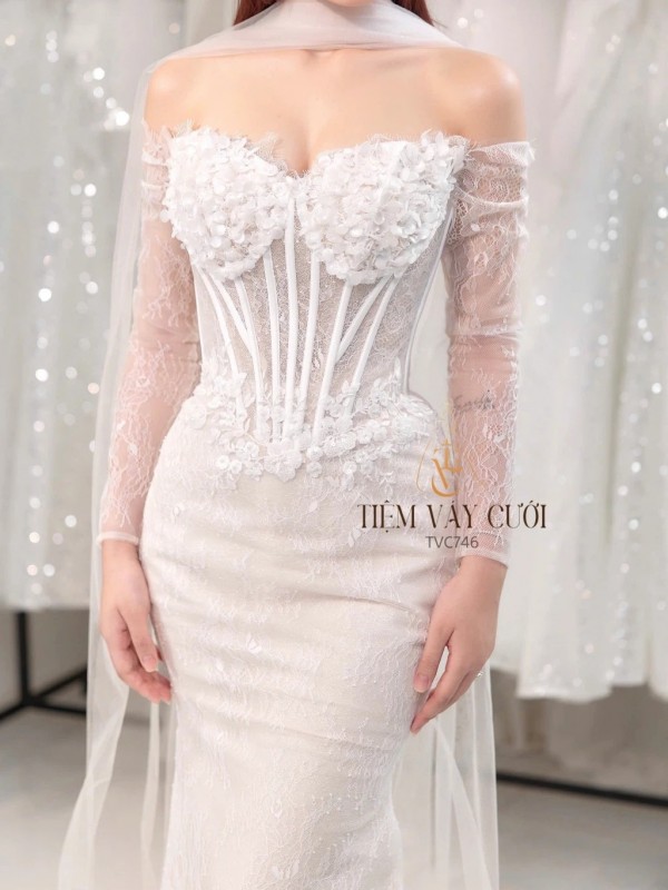 TVC746 Váy Cưới Đi Bàn, Đầm Cưới Đuôi Cá, Cúp Ngực, Hoạ Tiết, Xẻ Tà