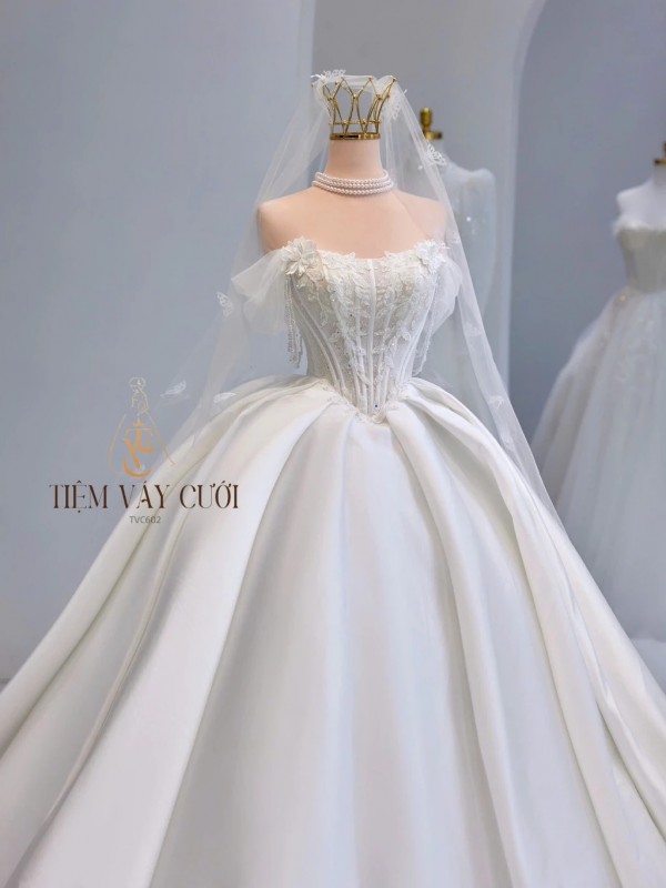 TVC602 Váy Cưới Làm Lễ, Đầm Cưới Đi Tiệc, Cúp Ngực, Tùng Bồng