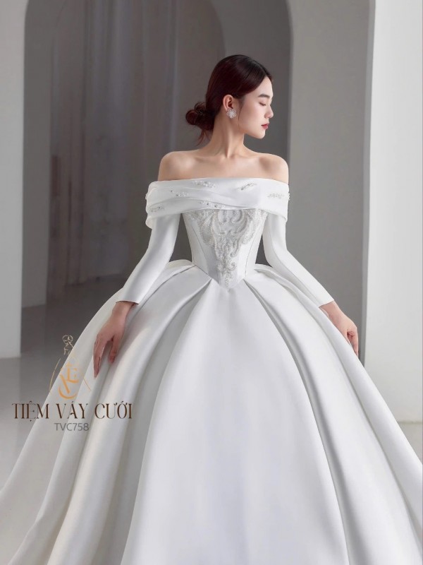 TVC758 Váy Cưới Làm Lễ, Đầm Cưới Đi Tiệc, Dài Tay, Bệt Vai Ngang, Dáng Xoè