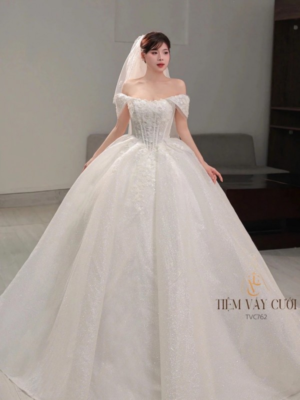 TVC762 Váy Cưới Làm Lễ, Đầm Cưới Cúp Ngực, Vải Voan, Cúp Ngực ,Tùng Xòe