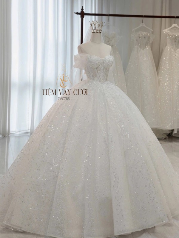 TVC765 Váy Cưới Làm Lễ, Đầm Cưới Cúp Ngực, Choàng Rời, Lấp Lánh