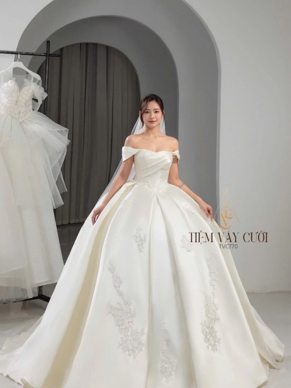 TVC770 Váy Cưới Làm Lễ, Đầm Cưới Đi Tiệc, Bệt Vai Ngang, Hoa 3D