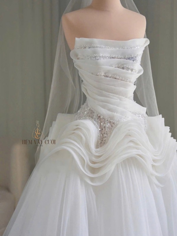 TVC775 Váy Cưới Đi Tiệc, Đầm Cưới Dáng Xuông, Cúp ngực, Đính ngọc