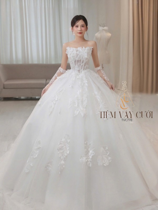 TVC778 Váy Cưới Làm Lễ, Đầm Cưới Cao Cấp, Hoa 3D, Cúp Ngực