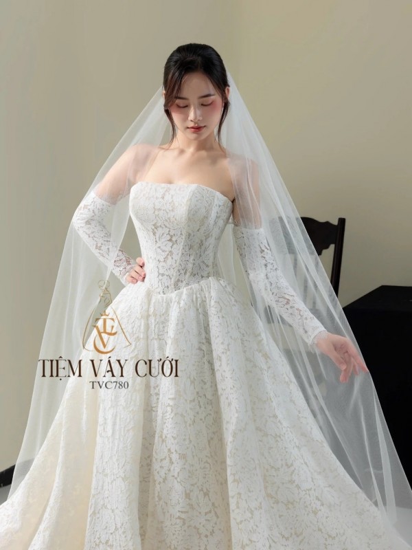 TVC780 Váy Cưới Đi Bàn, Đầm Cưới Đuôi Cá, Cúp Ngực, Xếp Ly