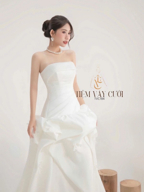 TVC784 Váy Cưới Đi Bàn, Đầm Cưới Đuôi Cá, Cúp Ngực, Trơn