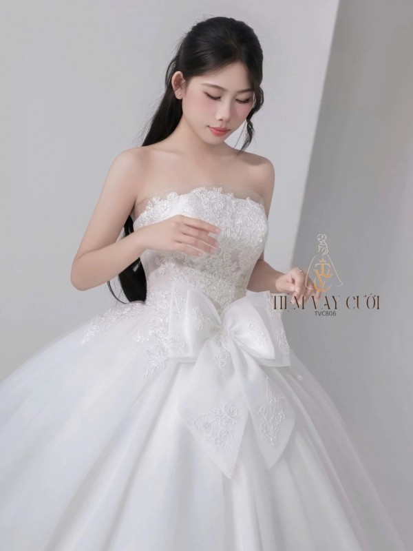 TVC806 Váy Cưới Làm Lễ, Đầm Cưới Đi Tiệc, Dài Tay, Kim Sa, Cúp Ngực, Tùng Bồng