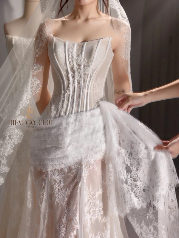 TVC813 Váy Cưới Đi Bàn, Đầm Cưới Đuôi Cá, Ren , Tà Lệch