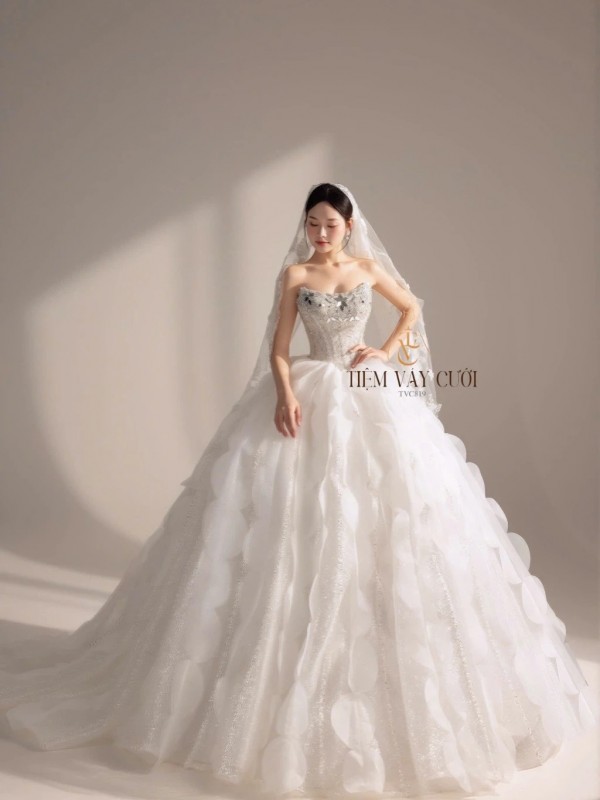 TVC819 Váy Cưới Làm Lễ, Váy Cưới Tiệc Cúp Ngực, Vải Phi Nhật, Ren, Váy Thiết Kế