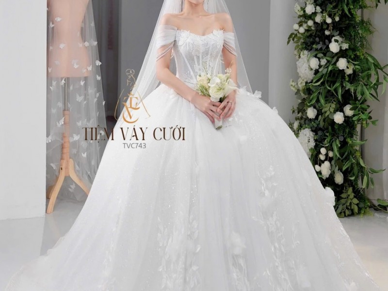 TVC743 Váy Cưới Làm Lễ, Đầm Cưới Cao Cấp, Hoa 3D, Cúp Ngực