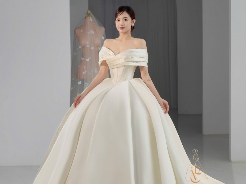 TVC754 Váy Cưới Làm Lễ, Đầm Cưới Cô Dâu, Bệt Vai Ngang, Xếp Ly