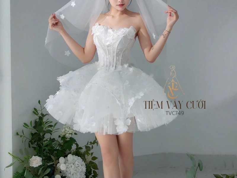TVC749 Váy Cưới Đi Bàn, Đầm Cưới Ngắn, Cúp Ngực, Hoạ Tiết