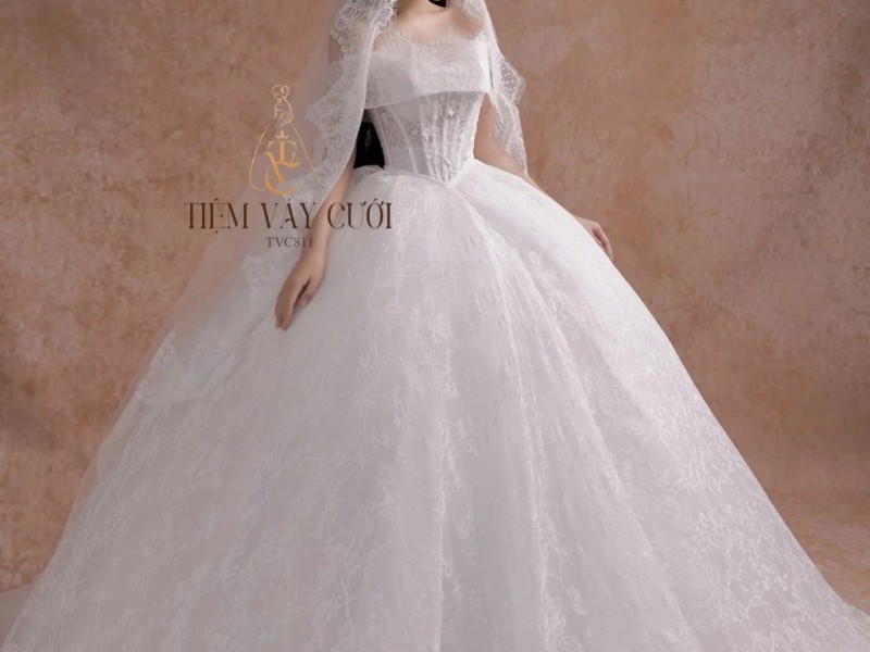 TVC811 Váy Cưới Làm Lễ, Đầm Cưới Đi Tiệc, Bệt Vai Ngang, Xếp Ly, Tùng Bồng