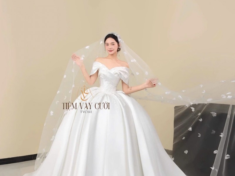 TVC841 Váy Cưới Làm Lễ, Đầm Cưới Tiệc, Kim Sa, Cúp Ngực, Tùng Bồng